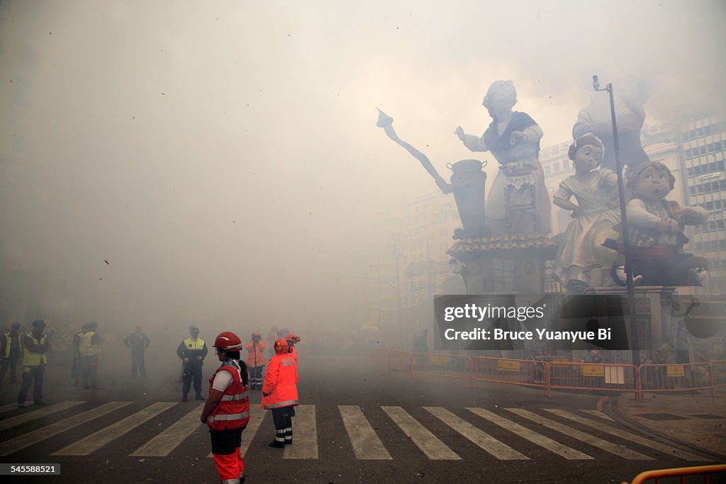 "Masclet" firecracker show in las Fallas festival