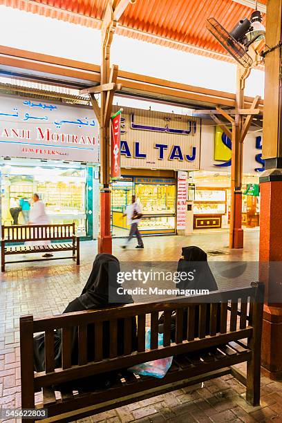 deira, women in the gold souk - niqab stock pictures, royalty-free photos & images