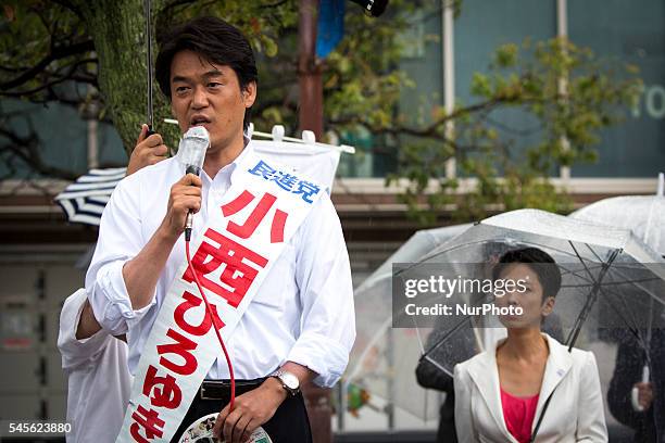 Hiroyuki Konishi, a candidate from Democratic Party of Japan delivers campaign speech during the 2016 Upper House election campaign outside of Kaihin...