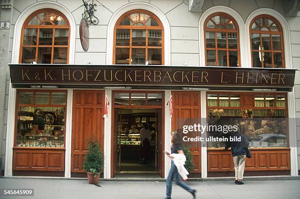 Wiener Cafehaus und Konditorei "K & K Hofzuckerbäckerrei L. Heiner " in Wien - Aussenansicht 1999