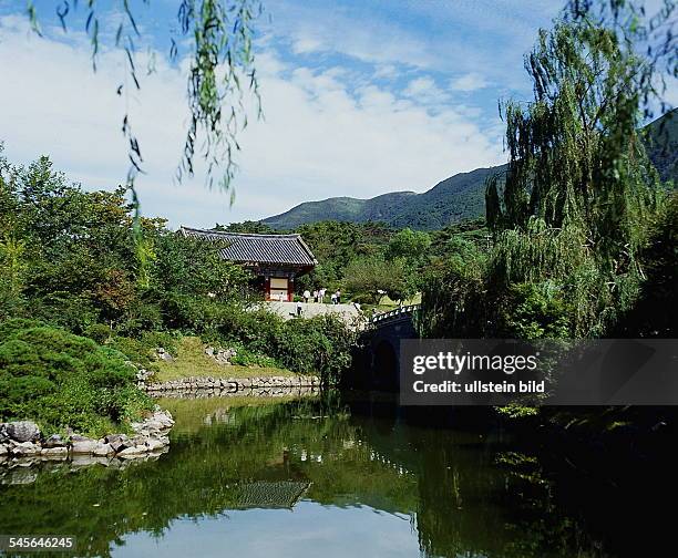 Park am Bulkuksa - Tempel bei Kyongju- 1990