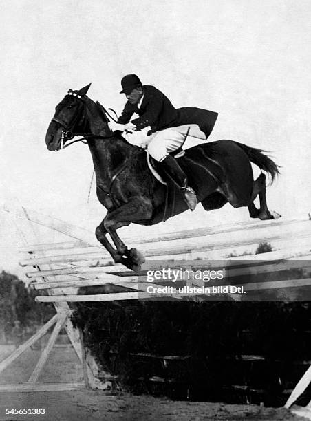 23 Carl Friedrich Freiherr Von Langen Stock Photos, HighRes Pictures