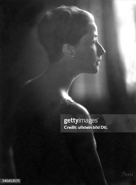 Von Radowitz 35 Von Radowitz Stock Photos, High-Res Pictures, and Images - Getty Images