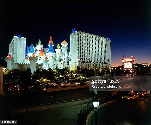 Hotel und Casino "Excalibur" bei Nacht- 1998