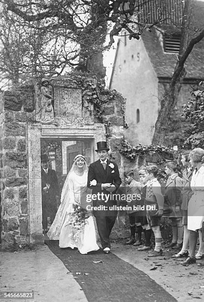 Carl-Friedrich Freiherr von Langen- Rider, Germany - wedding with Marie Luise - 1930