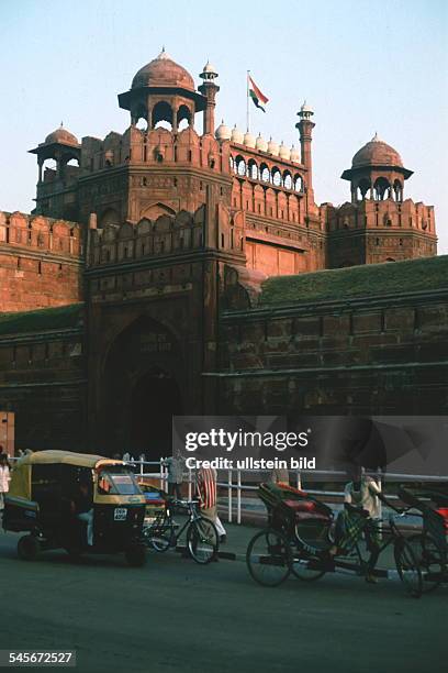 Alt-Delhi: Das Rote Fort, Lahore Tor- 1995