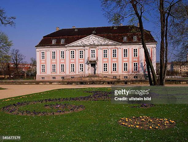 Schloss Friedrichsfelde- 1994GESPERRT FÜR BUCHPROJEKTE MITAUSSCHLIESSLICHER BERLIN-THEMATIK