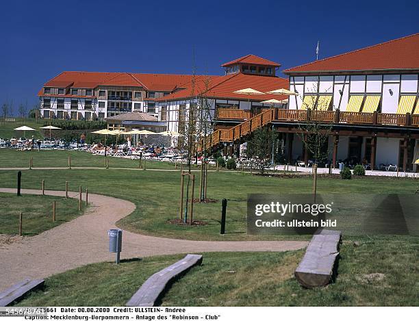 Anlage des "Robinson - Club"- Aussenansicht 2000