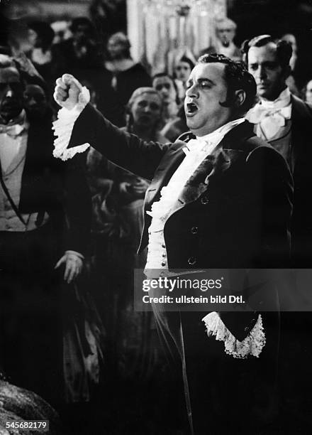 Gigli, Beniamino - Opera singer , actor, Italy - *20.03.1890-+ Scene from the movie 'Ave Maria' Directed by: Johannes Riemann Germany / Italy 1936...