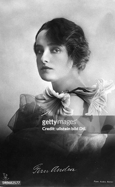 Andra, Fern - Actress, USA - *24.11.1894-+ portrait - undated - Vintage property of ullstein bild
