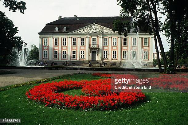 Schloss Friedrichsfelde- 1992