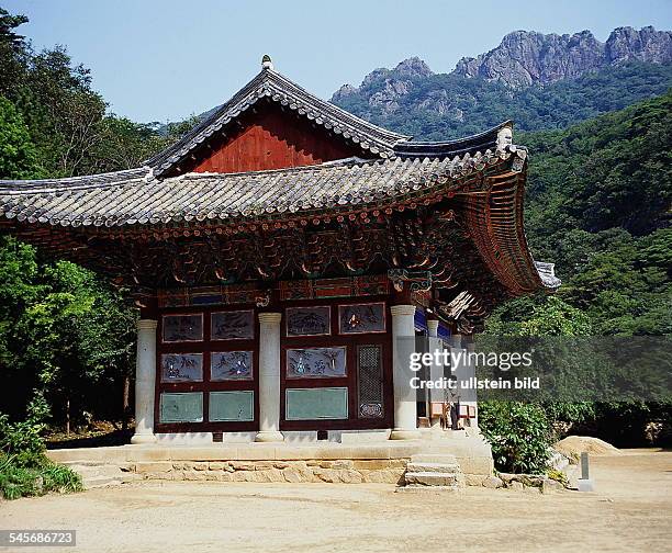 Naejang - Tempel im NaejangNationalpark bei Chongju- 1990