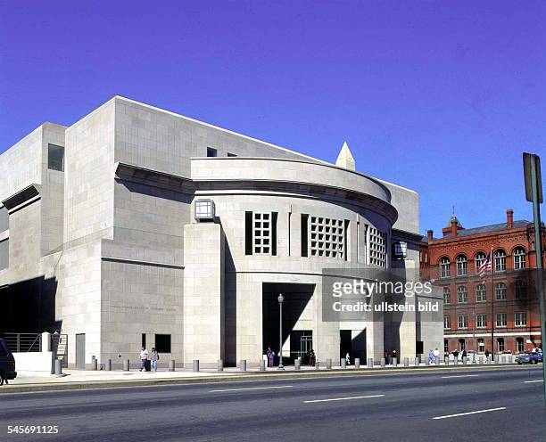 United States Holocaust Memorial Museum- 1994