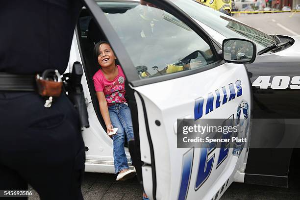 Police Riot Car Children Inaction Child Police Car Photos and Premium High Res Pictures - Getty Images