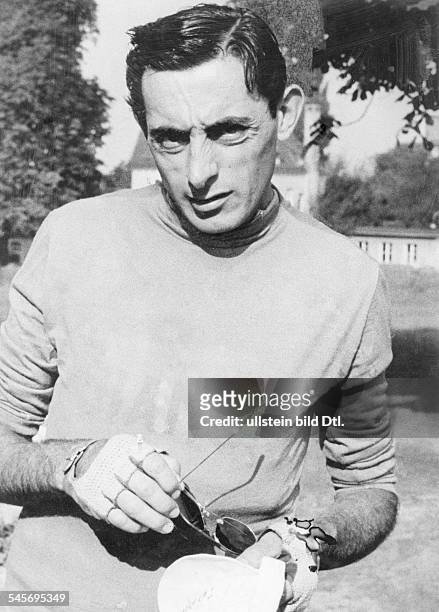 Coppi, Fausto *15.09..1960+Racing cyclist, Italy- 1958