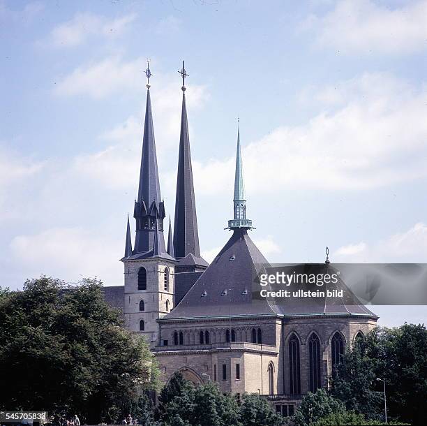 Kathedrale "Notre Dame"- 1998