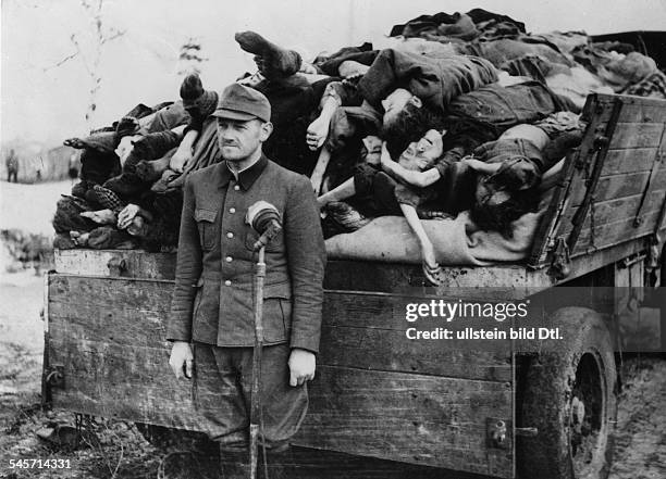 Germany, Third Reich - concentration camps 1939-45 Franz Hoessler, former SS commandant of the women camp in Auschwitz - Birkenau, is being...