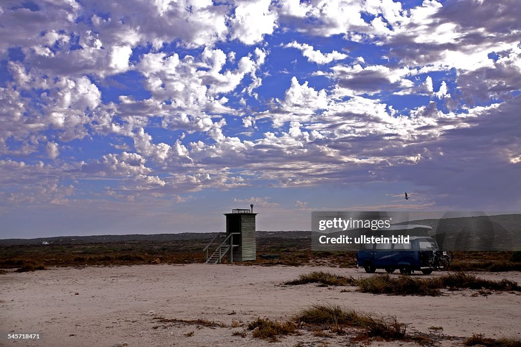 Western Australia Carnarvon - Outback Public Toilet and VW Bus