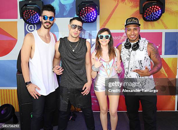 Argelo 19 Dj Duo Argelo Stock Photos, High-Res Pictures, and Images - Getty Images