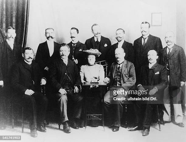 German politician Clara Zetkin and other Social Democrats from Wuerttemberg in on a meeting in Stuttgart