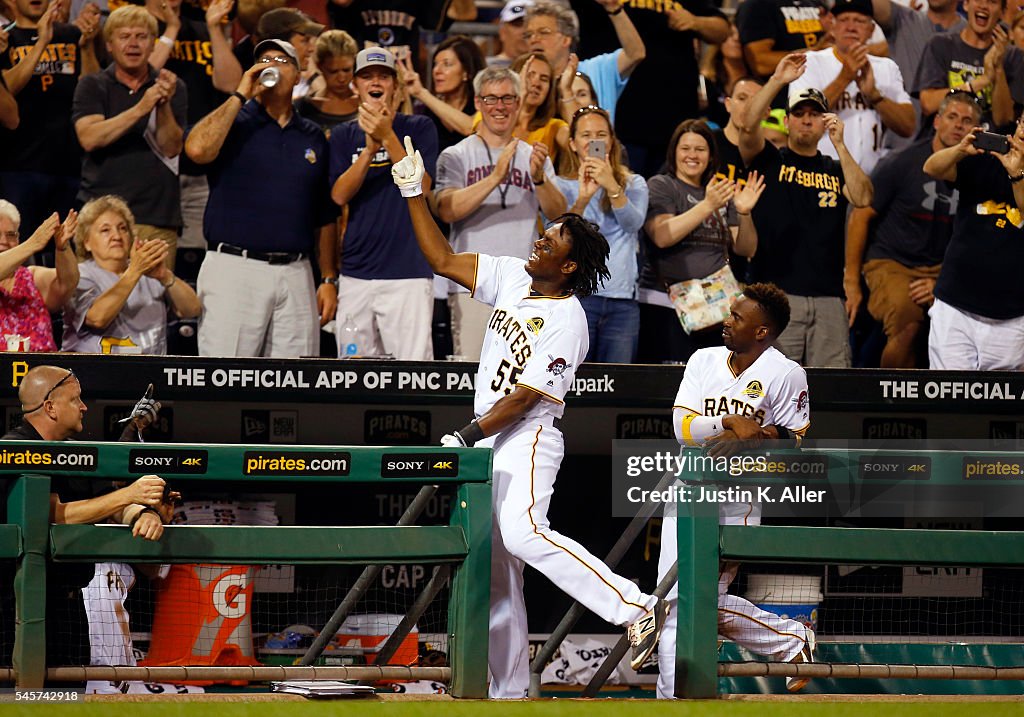 Chicago Cubs v Pittsburgh Pirates