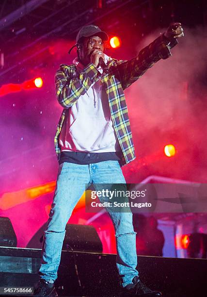 293 Scott Legato Travis Scott Photos & High Res Pictures - Getty Images