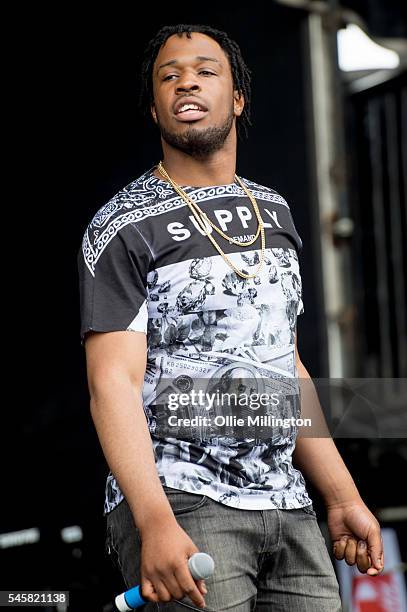 71 Avelino Rapper Stock Photos and High-Res Images