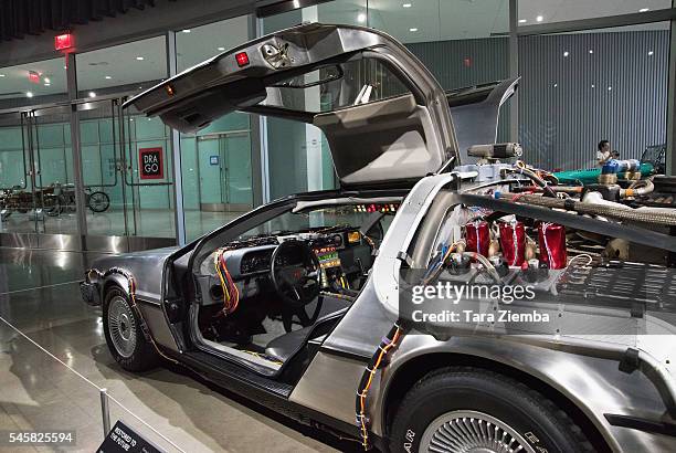 Red Time Machine Delorean Time Machine Photos and Premium High Res Pictures - Getty Images