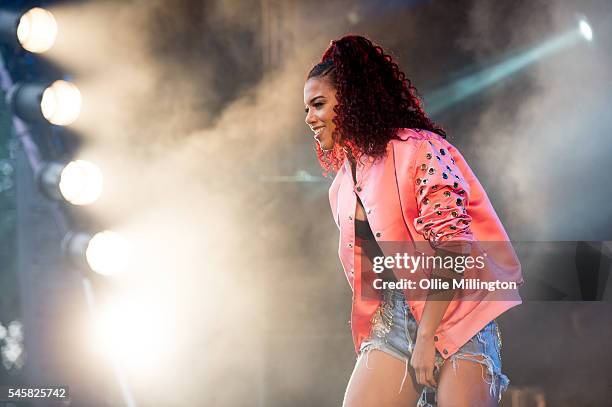 Natalie La Rose performs onstage during Day 2 of Wireless Festival 2016 at Finsbury Park on July 9, 2016 in London, England.