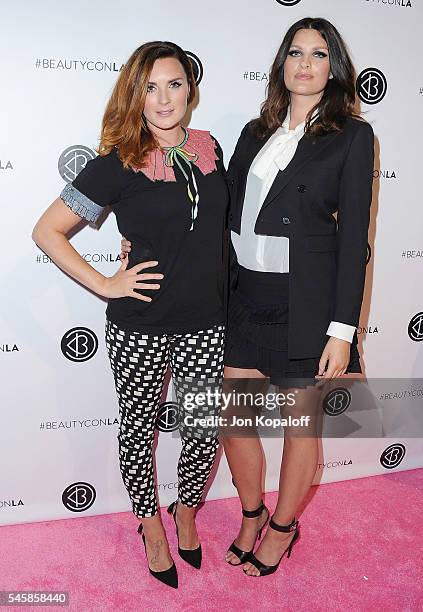 YouTube personalities Nic Chapman and Sam Chapman from Pixiwoo arrive at the 4th Annual Beautycon Festival Los Angeles at Los Angeles Convention...