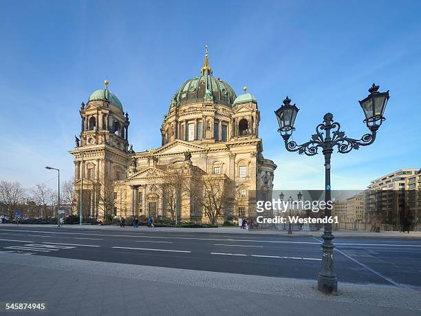 germany, berlin, berlin cathedral - berliner dom stock pictures, royalty-free photos & images