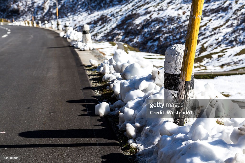 Switzerland, Graubuenden, Oberalp Pass road