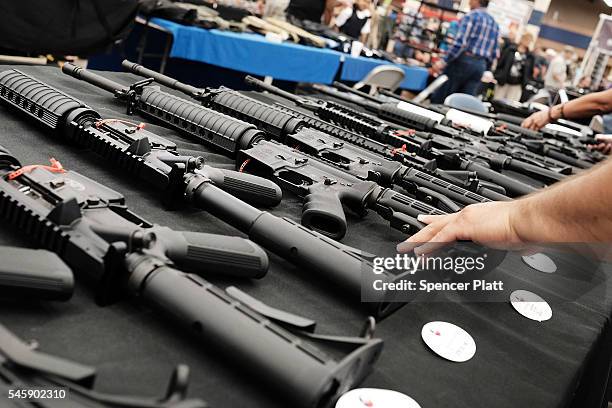 49,335 Gun Show Photos and Premium High Res Pictures - Getty ...