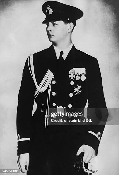 König 1927-1930 und 1940-1947- in Uniform- veröffentlicht in Braune Post 46 / 1939Foto: Weltbild