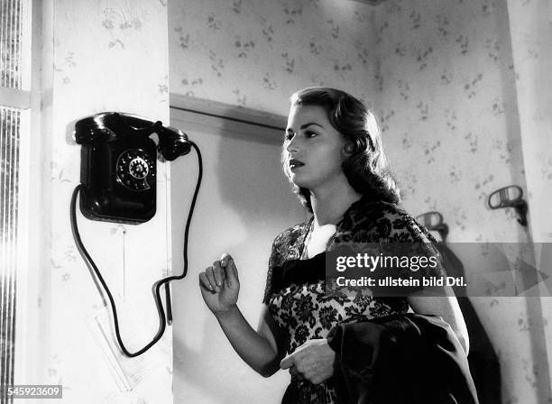 Mangano, Silvana - Actress, Italy - *-+ Scene from the movie 'Anna'' Directed by: Alberto Lattuada France / Italy 1951 Vintage property of ullstein...