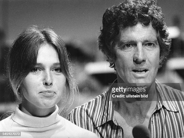 Schauspieler, Schweizmit seiner Ehefrau, der Schauspielerin Eva Renzi- 1972