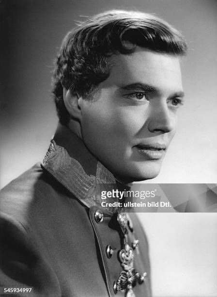 Karlheinz Böhm *-Schauspieler; DPorträt als Kaiser Franz Josef in `Sissi'- 1957