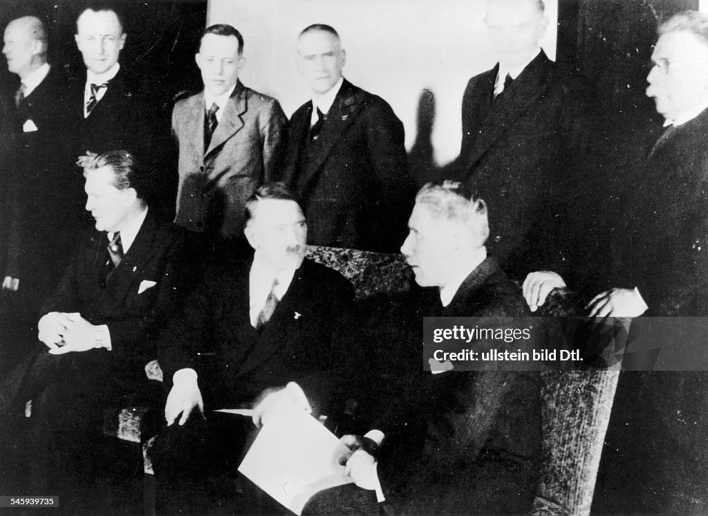 III.Reich - Seizure of power NSDAP - First cabinet Adolf Hitler ...