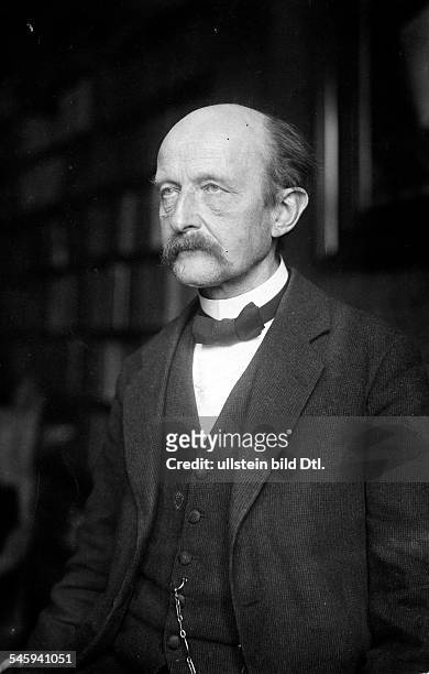 Max Planck *23.04.1858-+Wissenschaftler, Physiker, D - Porträt - ohne Jahr Foto: Balassa