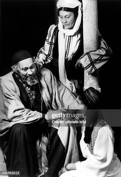 67 Nathan Der Weise Stock Photos, High-Res Pictures, and Images - Getty