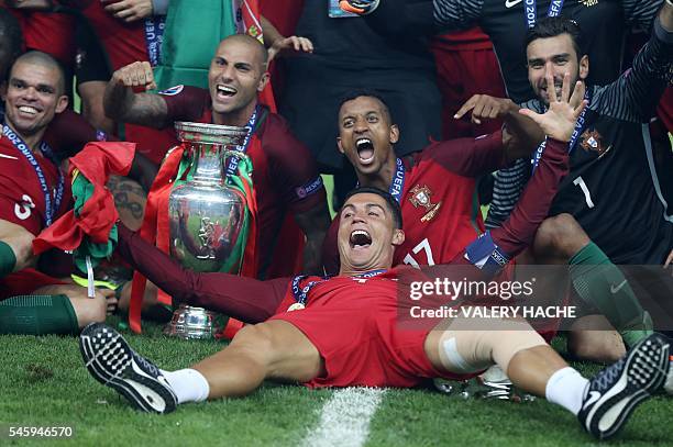 Portugal's defender Pepe, Portugal's forward Ricardo Quaresma Portugal's forward Nani, Portugal's forward Cristiano Ronaldo and Portugal's goalkeeper...