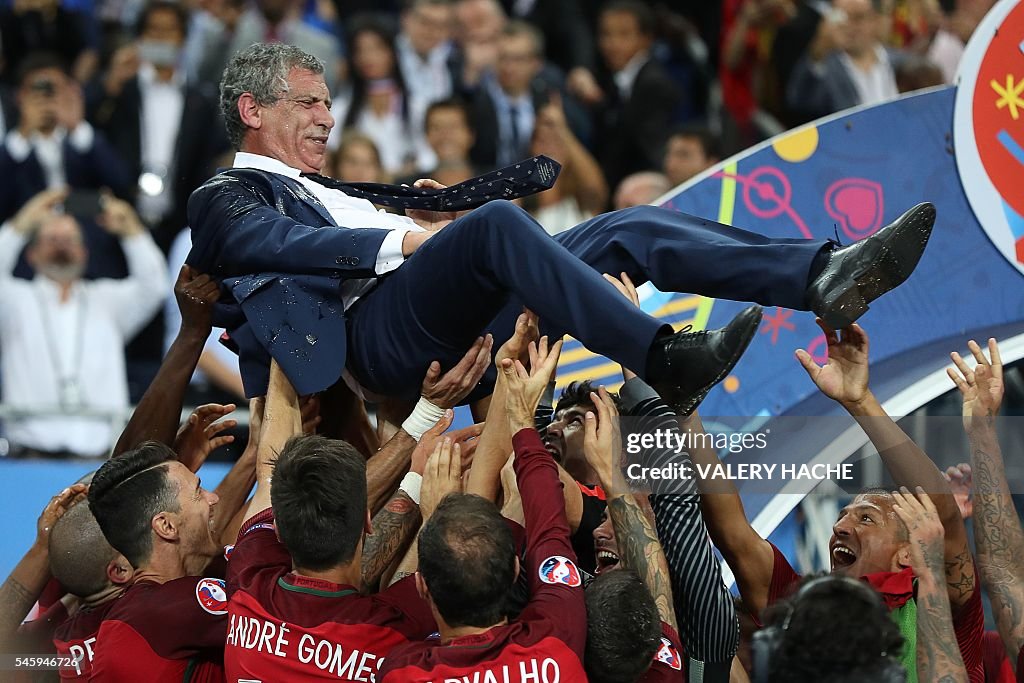 TOPSHOT-FBL-EURO-2016-MATCH51-POR-FRA