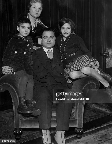 Benjamino Gigli, Singer , Actor, Italy - with his Family - 1926