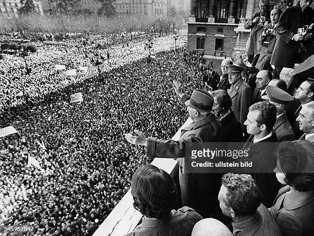 General, Offizier, Politiker, SpanienStaatsführer 1939-1975Protest gegen das Attentat auf Geheimdienstchef Meliton Manzanas durch baskische...