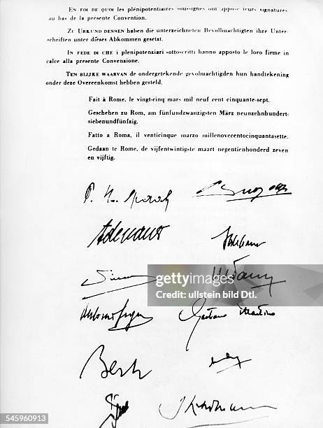 Gründung EWG / Euratom : Die Unterschriften der Bevollmächtigten der sechs europäischen Staaten unter den Römischen Verträgen : Paul Henri Spaak und...