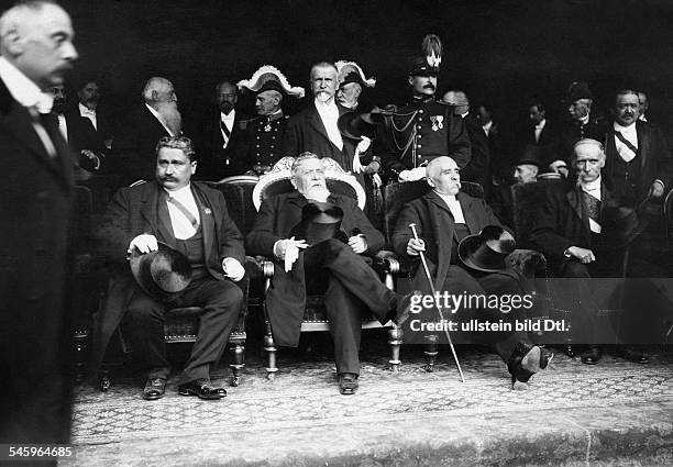 Clemenceau, Georges *28.09.1841-+Politiker, Frankreich- Clemenceau mit Armand Fallieres bei der Einweihung des Gambetta-Denkmals in Nizza- undatierte...
