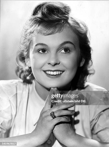 Loebel 111 Robert Stemmle Stock Photos, High-Res Pictures, and Images - Getty ...
