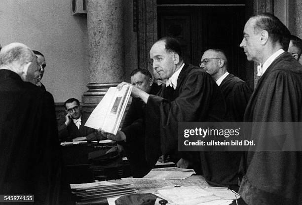 34 Roland Freisler Photos High Res Pictures Getty Images 34-roland-freisler-photos-high-res-pictures-getty-images