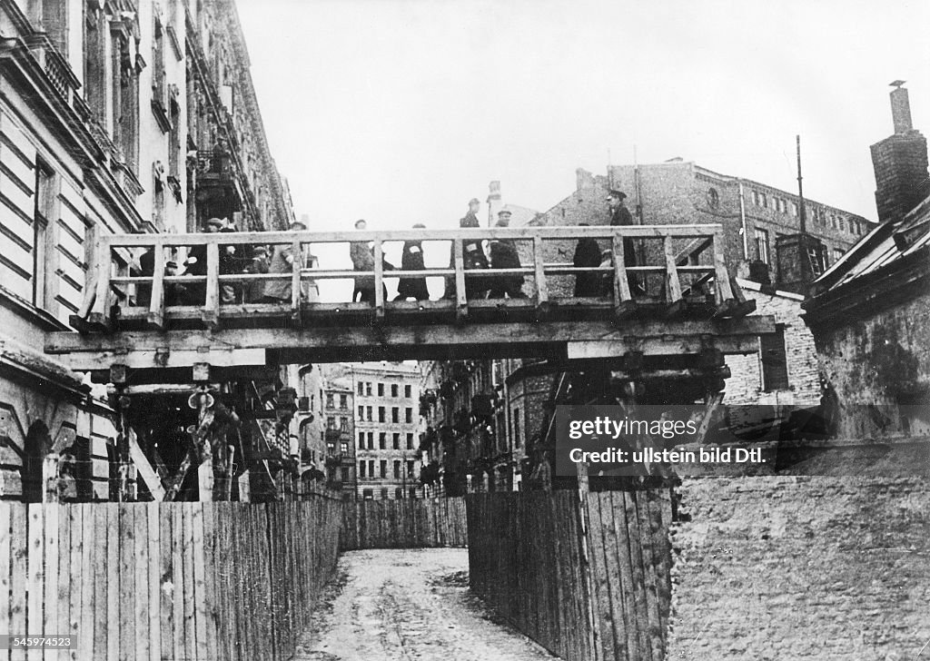 World War II Warsaw Ghetto During The German Occupation Jewish world-war-ii-warsaw-ghetto-during-the-german-occupation-jewish