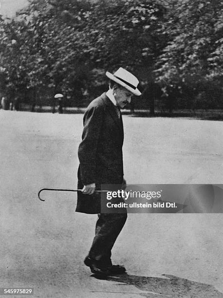 Karl Max Fürst Von Lichnowsky Photos and Premium High Res Pictures